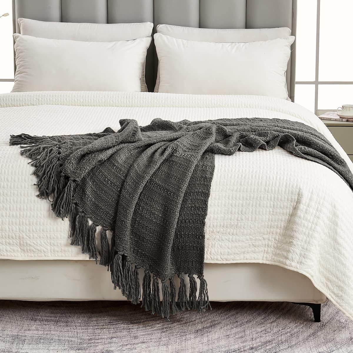 Chunky Knit Throw Blanket, Grey Soft Warm Cozy Bed Throw Blanket with Tassels, Boho Style Textured Knitted Home Decorative Blanket for Couch, Sofa &Bed, 50"x60"