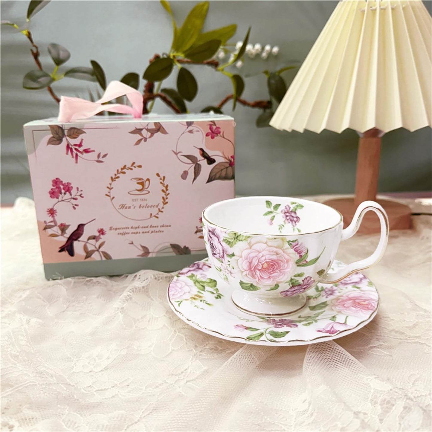 fanquare Porcelain Tea Cup and Saucer Set, Vintage Floral Coffee Mug, 5 Ounces Bone China Tea Cup with Gold Trim, Elegant British Tea Cups