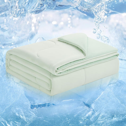 Cozy Bliss Viscose Cooling Comforter Queen Size, Reversible Cooling Blanket for Hot Sleepers and Night Sweats, Q-Max 0.4 Breathable Summer Comforter Quilt, Lightweight Soft Silky Smooth, Mint Green
