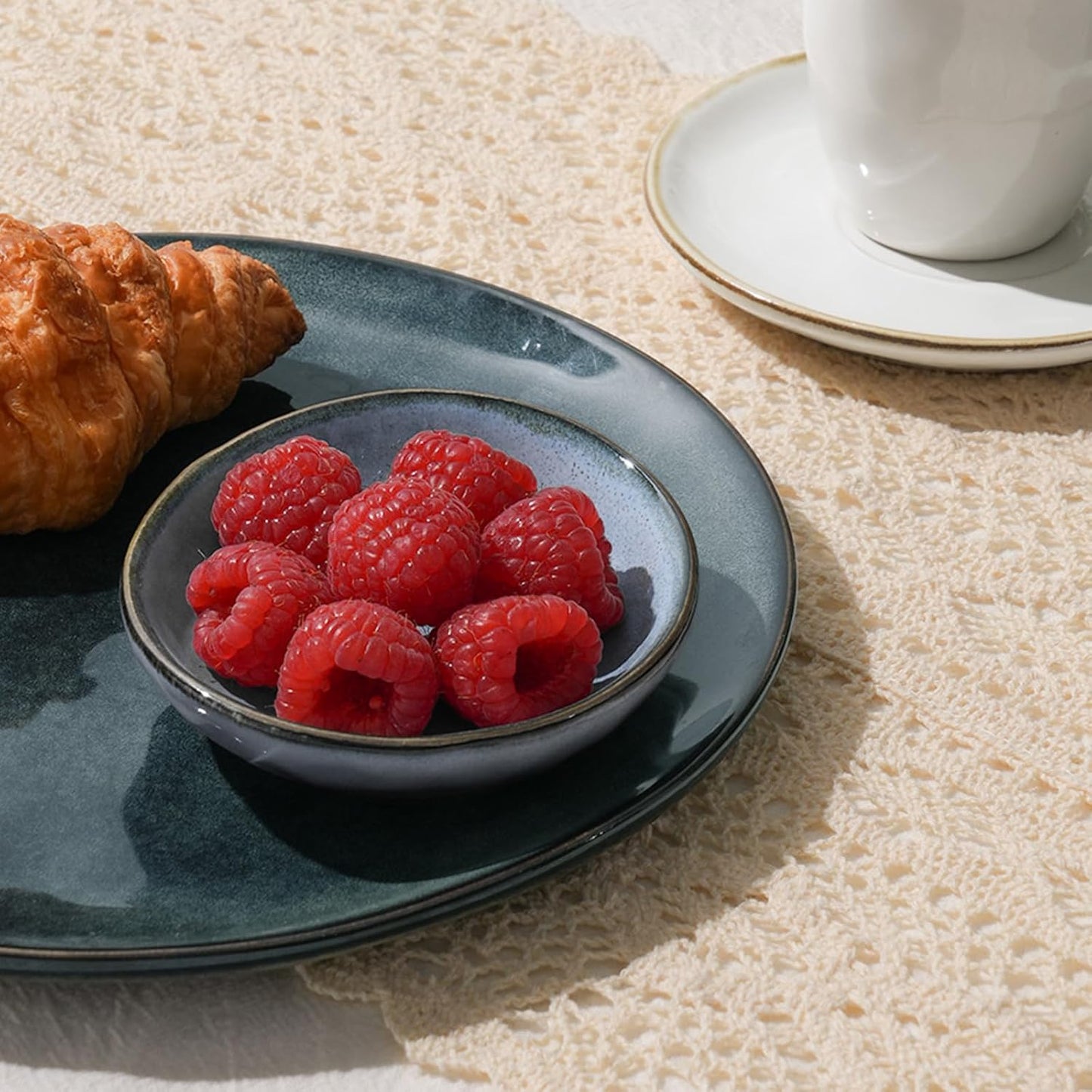 famiware Ocean Soy Sauce Dishes of 6, Oval Dipping Sauce Cups/Bowls/Dishes for Kitchen, 2.1oz Ceramic Small Bowls for Side Dish, Appetizers, Snacks, and Sushi, Reactive Glaze, Dishwasher Safe, Blue