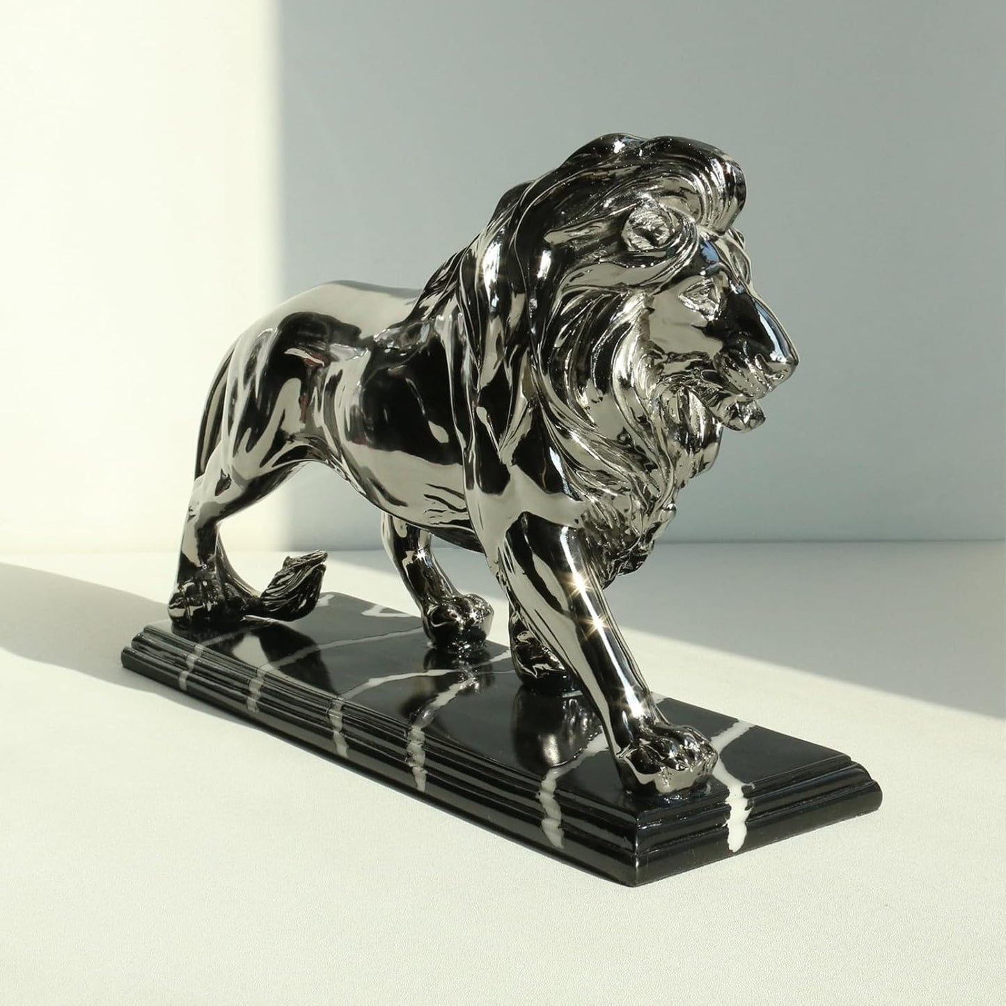 Lukitas Lion Sculpture Decor - Animal Figurine Decorative Ornament for Living Room Office, or Shelf, Collectible Gifts for Lion Lover, Resin