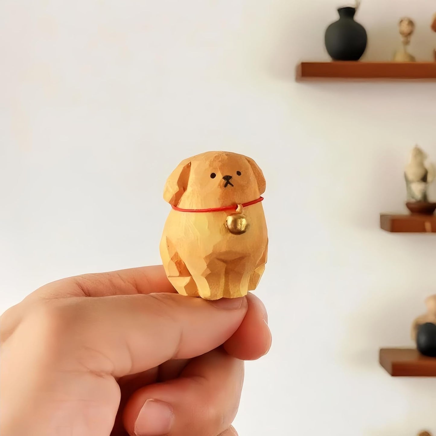 Cute Small Wood Golden Retriever Figurine, Handmade Carved Golden Retriever Statue with Base, Unique Dog Figure Collectibles Home Decor Gift for Dog Lover