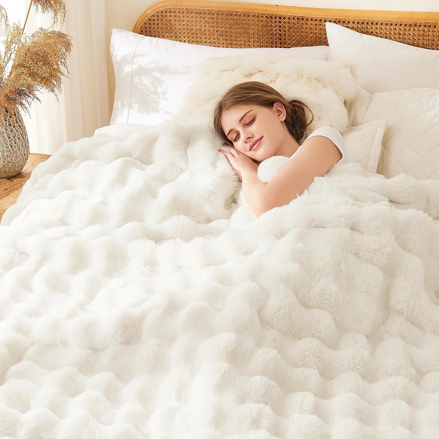 L'AGRATY Faux Fur Throw Blanket: 90" x 90" Luxury Soft Fluffy Thick Rabbit Fur Blankets for Queen Bed Couch - Cozy Plush Bubble Blankets for Winter: Warm Flannel Fleece Decorative Blanket(Cream White)