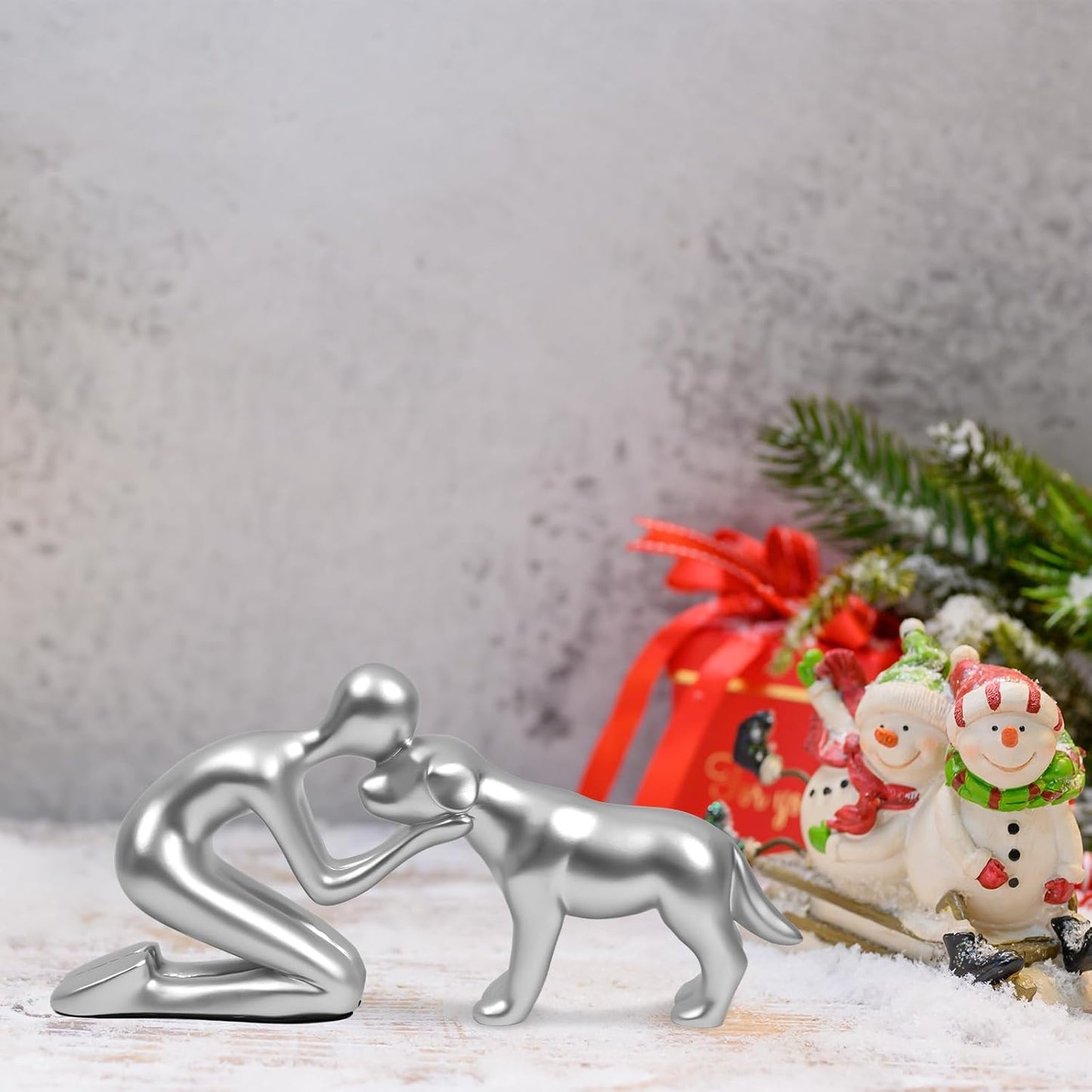 Dog Sculpture Decoration Cute Man and Dog Statue Home Decor for Office、Living Room、Bedroom、Shelf Home， Memory Gifts for Pet Lovers (Silver)