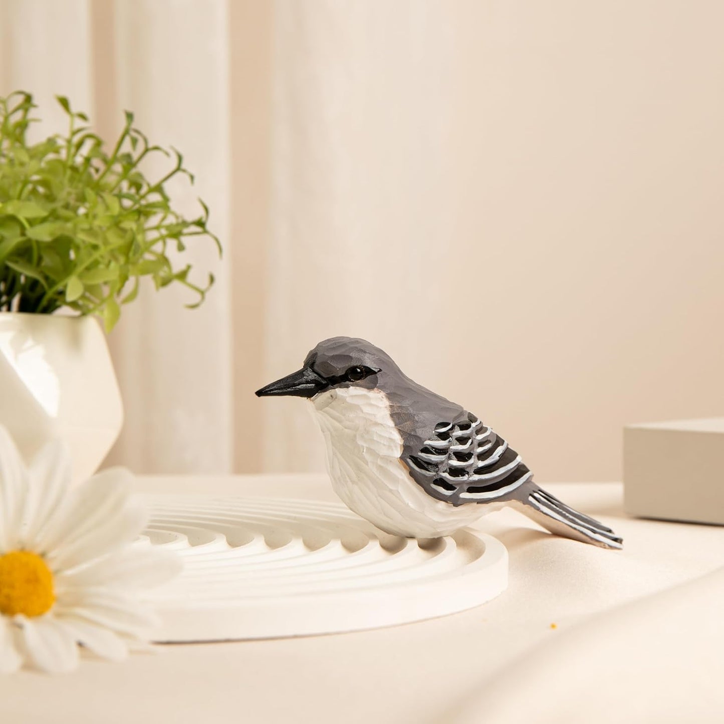 Handcrafted Wooden Mockingbird Figurine – Small Christmas Collectible Bird Decor for Shelf or Desk – Eco-Friendly Gift for Bird Lovers & Collectors