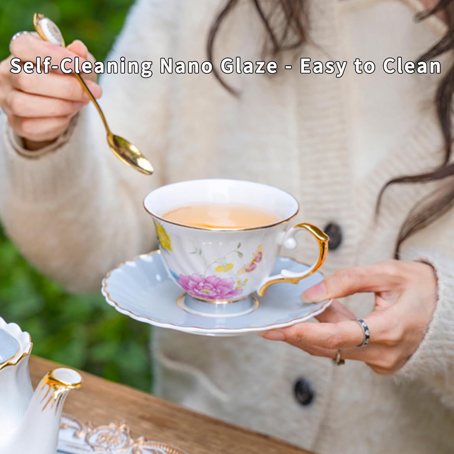 Floral Tea Cup and Saucer Set, Vintage Cup with Gold Trim, Bone China Coffee Cup with Saucer and Spoon, Ceramic Food Grade Mug for Women, Tea Party, Gifts Giving, 6.8 oz