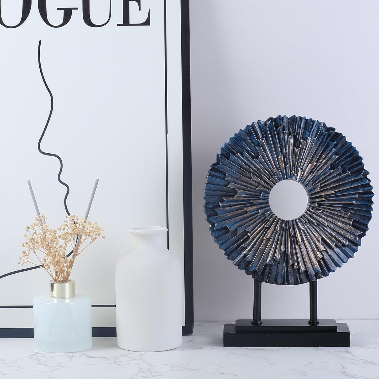 Minimalist Round Statue Above Cabinet Decor Kitchen, Modern Decorative Sculpture Home Decorations for Living Room Coffee Table, Office Decor Items, Center Pieces Decoration (Blue)