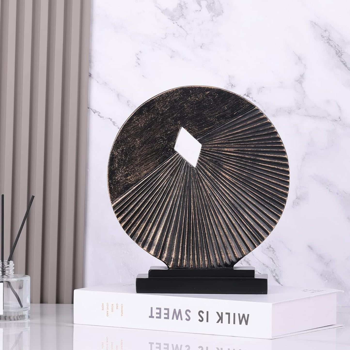 DOVDOV Geometric Home Decor Statues, Unique Round Modern Art Decors, Gunmetal Home Decor, Shelf Decor Aesthetics, Office Table Decor, entryway Entry Table Decor.