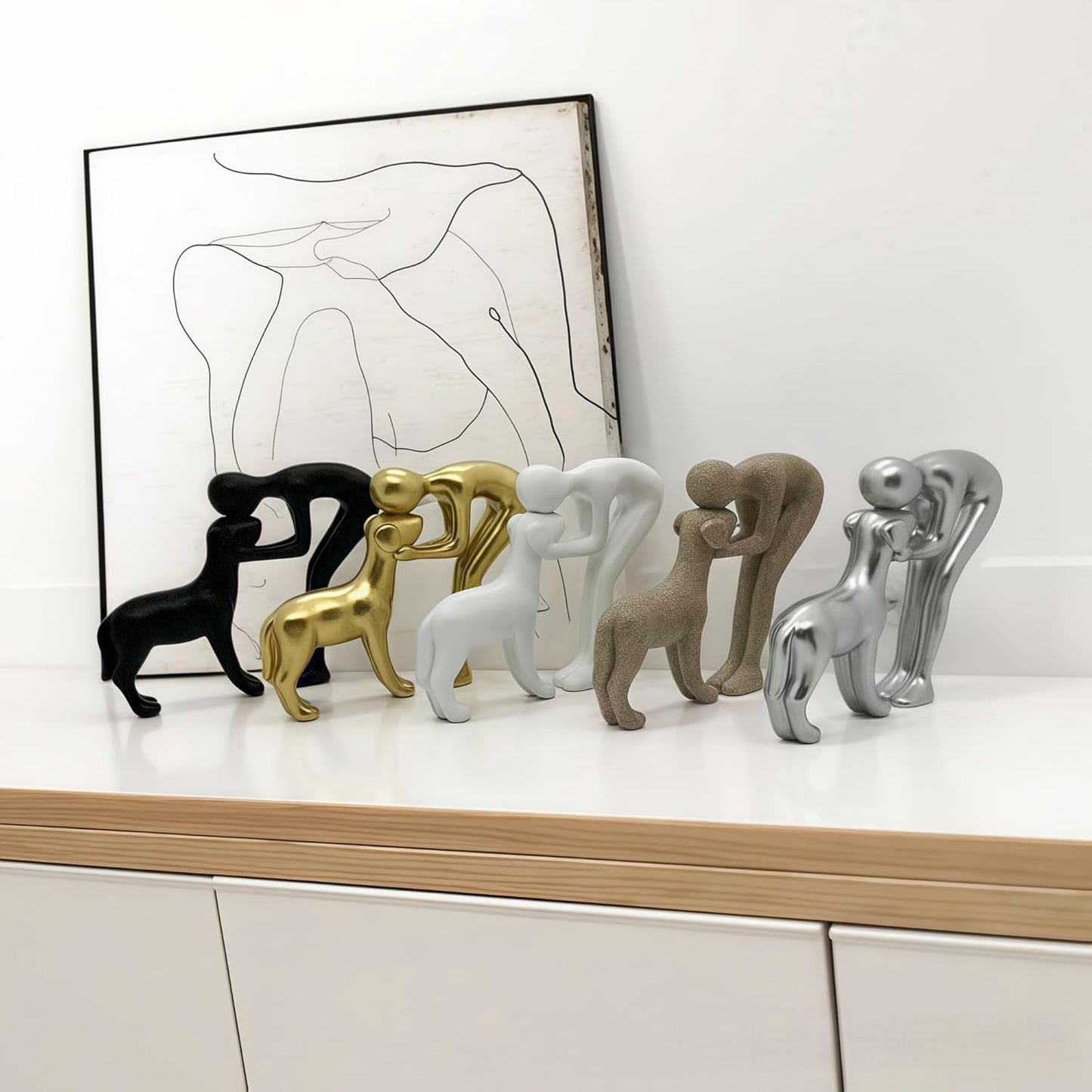 Black Human and Dog Statue Decoration, Cute Pet Sculpture Home Decor Tabletop Ornament Office Living Room Bedroom Home, for Dog Lovers Friends Family Decoration