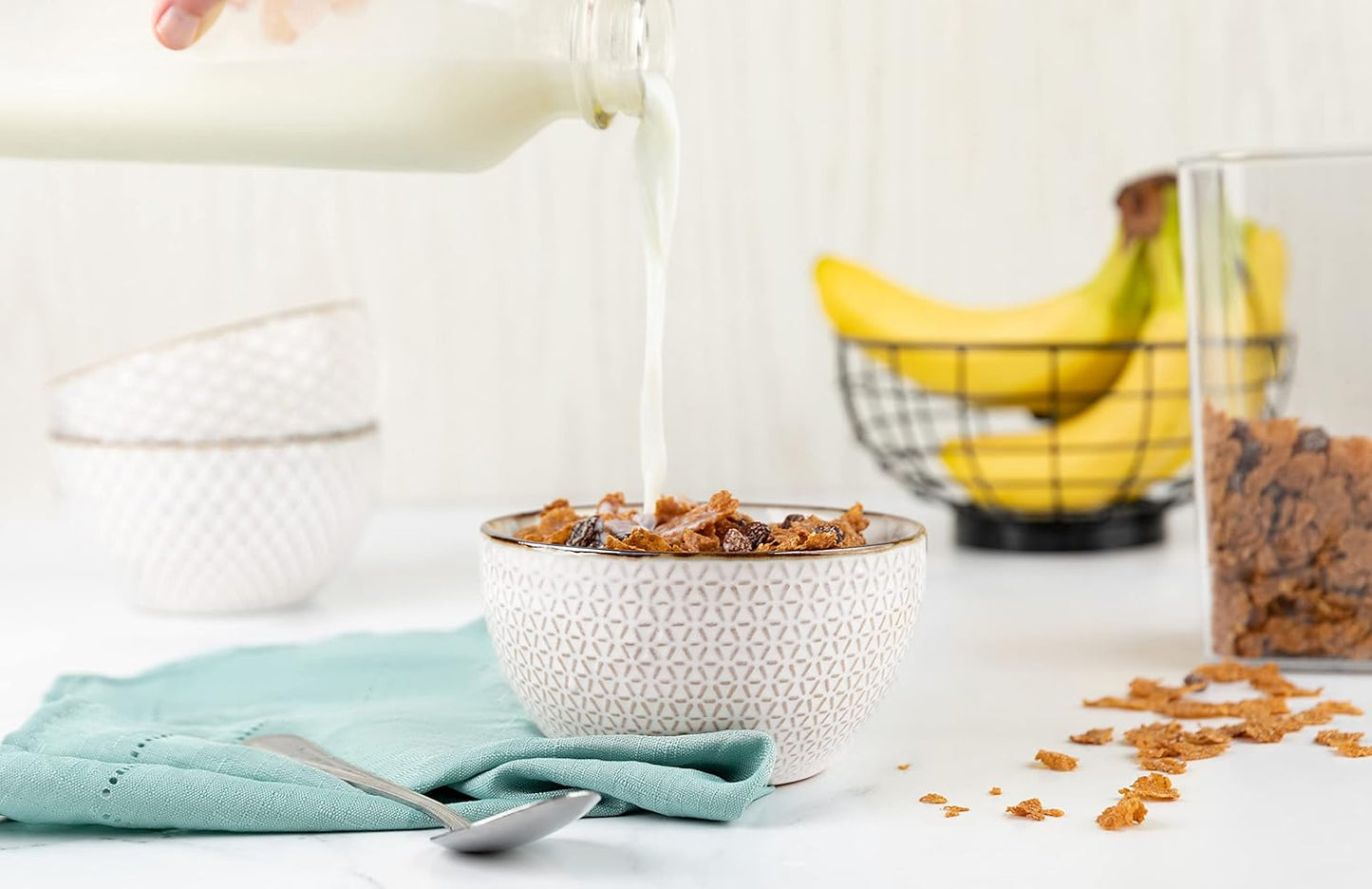 KooK Soup Bowls, Embossed, Ceramic Bowl, for Soup, Cereal and Poke, Microwave & Dishwasher Safe, Cream with Dark Copper Accents, Set of 4, 26 oz, Narbonne Collection