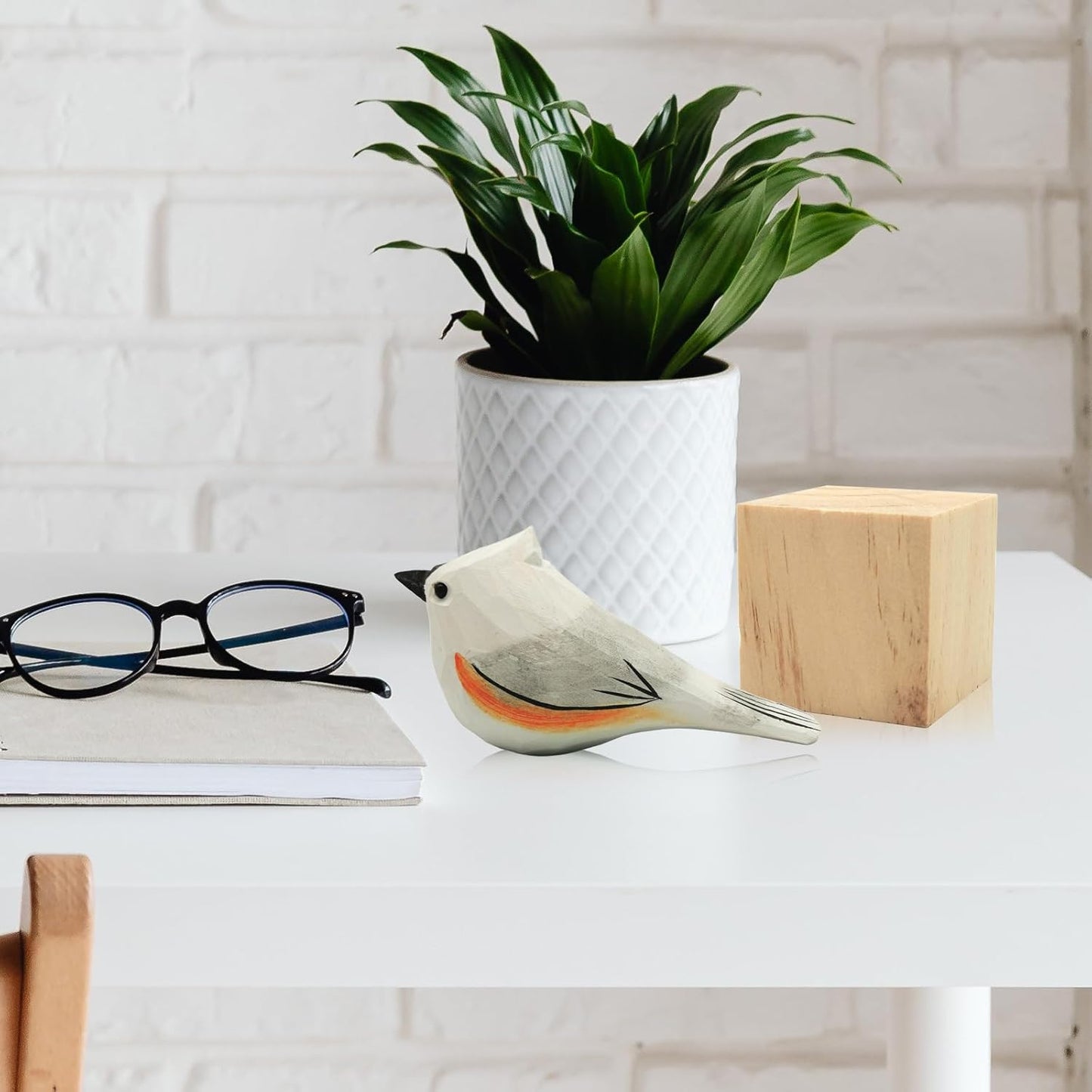 DIYOMR Hand Carved Wooden Bird Sculpture, Artistic Animal Decor, Vivid White Bird Statue for Home Table Ornament