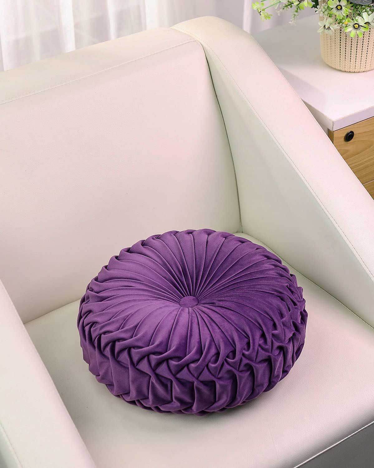 HLOVME Throw Pillow for Couch Decorative 3D Pumpkin Round Velvet Cushion for Sofa Bed Chair Floor 15"X15", Purple