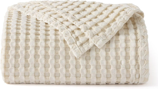 Bedsure Cooling Cotton Waffle Twin XL Blanket - Lightweight Breathable Blanket of Rayon Derived from Bamboo for Hot Sleepers, Light Beige, 66x90 Inches