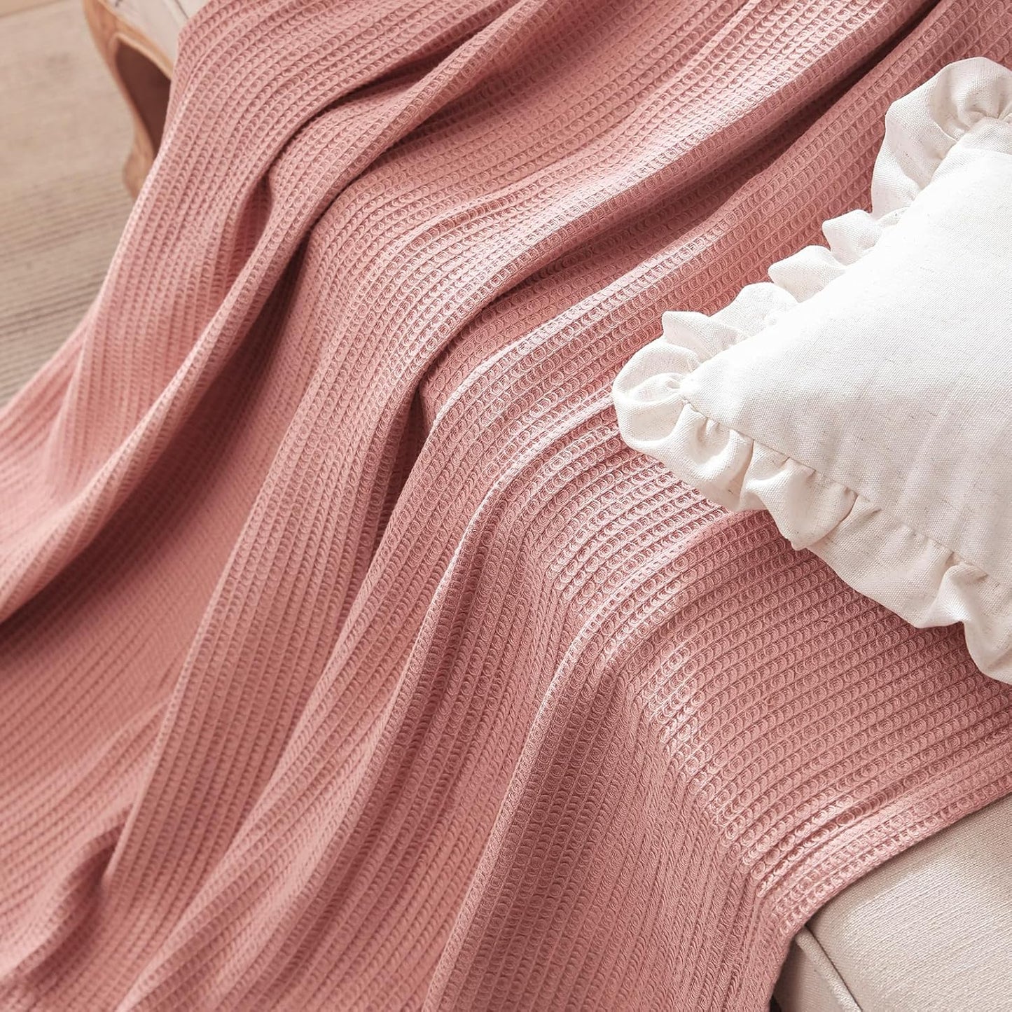 ISAENNE Pink Thin Waffle Weave 100% Cotton Throw Blanket,Solid Color Breathable Soft Cooling Blanket,Lightweight and Skin Friendly Blankets for Bed,Camp,All-Season Use,Christmas,80x60 Inches