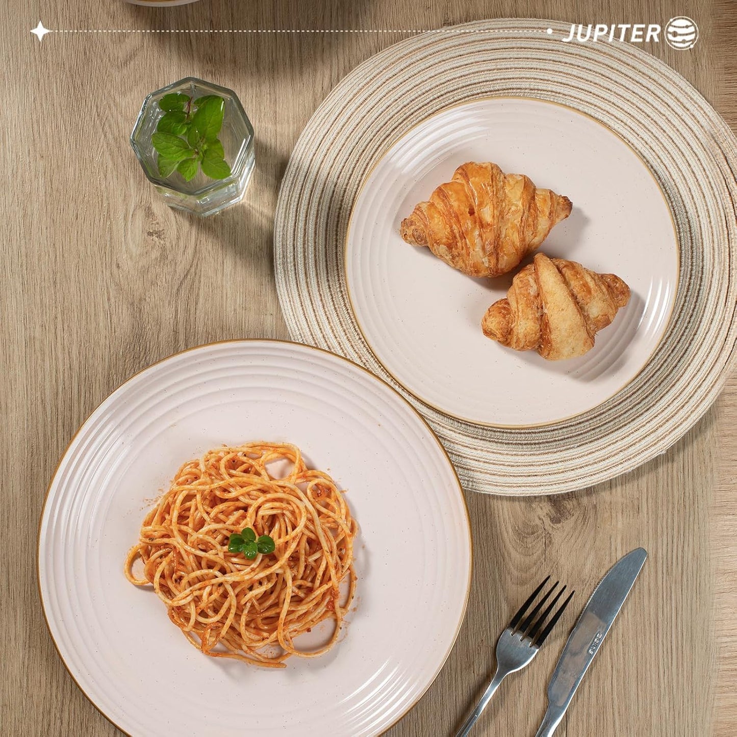 famiware Jupiter Dinner Plates Set of 6, 10.5 Inch Plate Sets, Microwave and Dishwasher Safe, Scratch Resistant, Kitchen Plates Perfect Serving Dishes, Light Pink