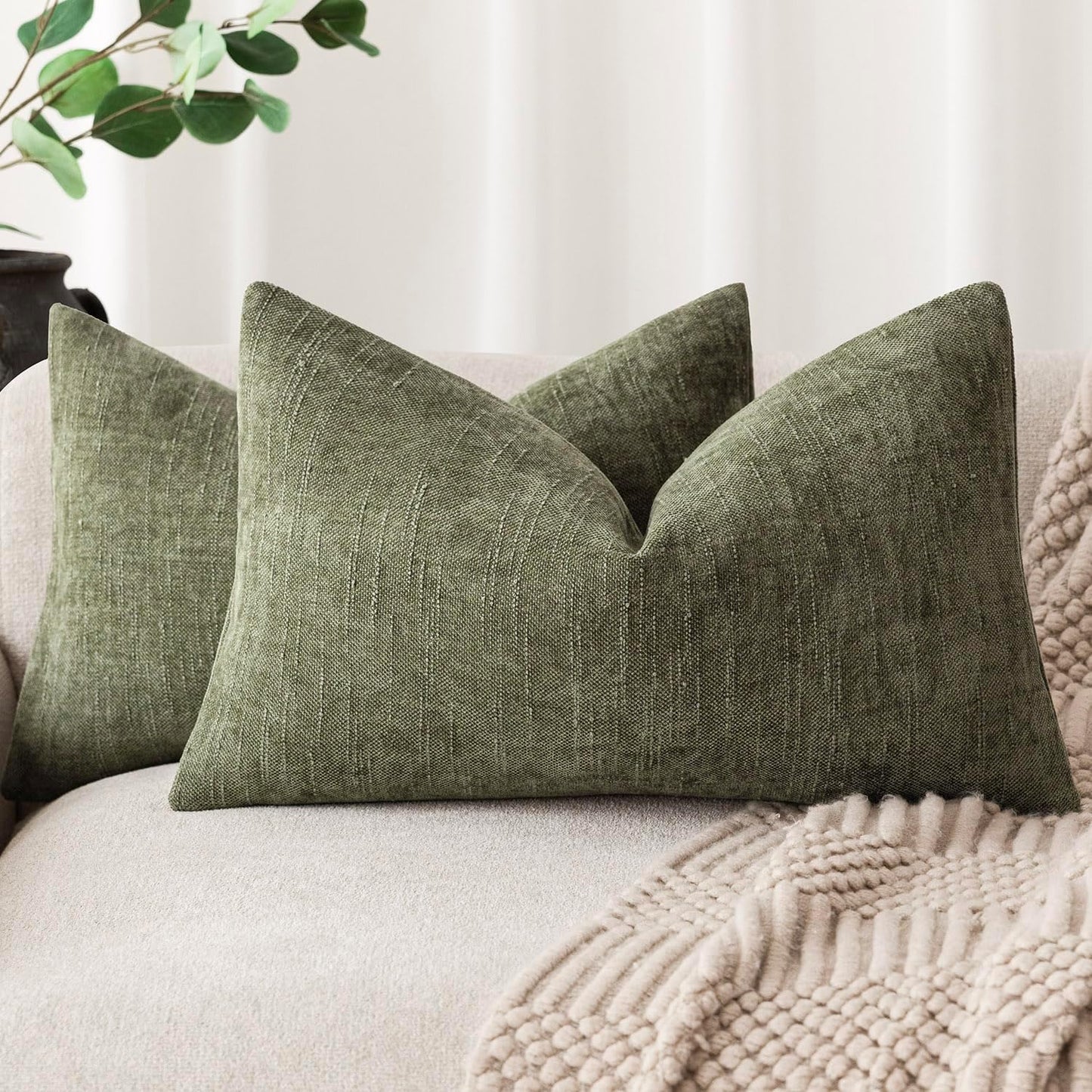 Foindtower Pack of 2 Textured Chenille Throw Decorative Pillow Covers Square Accent Solid Cushion Cover Neutral Farmhouse Lumbar Pillow Case for Couch Sofa Bedroom Living Room 12x24 Inch,Dark Green