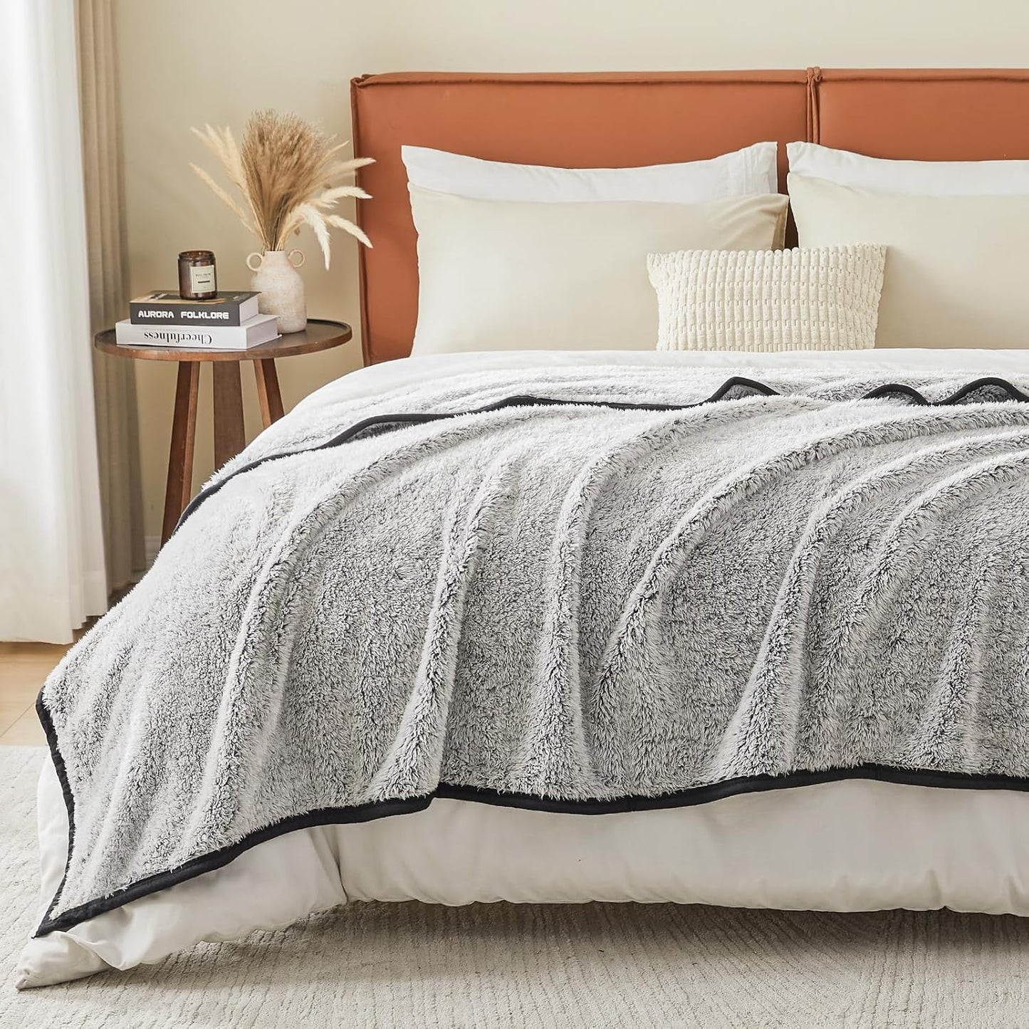 EMME Soft Sherpa Fleece Blanket Reversible Plush Fluffy Large Blanket, Light Weight Warm Decorative Boho Blanket Cover for Sofa, Couch, Bedroom,Travel(Black,50"x60")