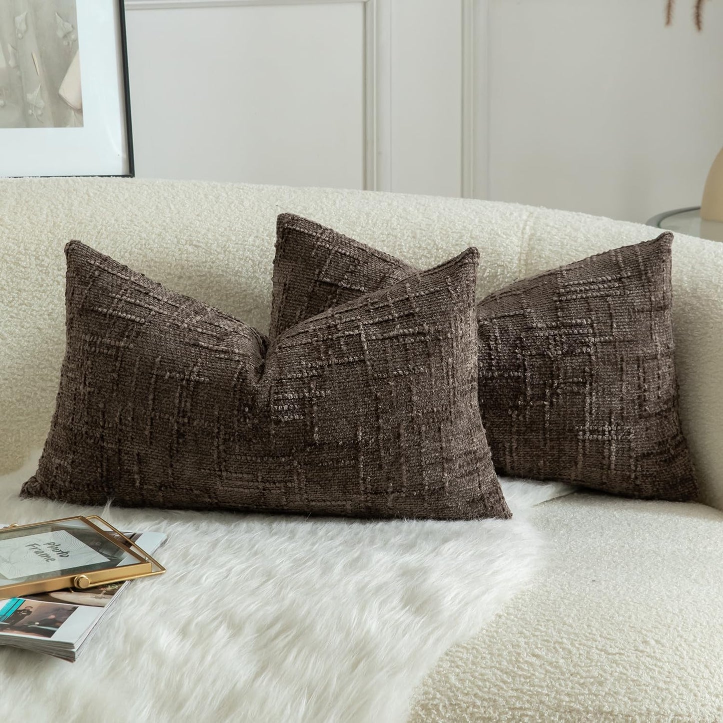MANDIOO Pack of 2 Soft Chenille Textured Throw Pillow Covers Lumbar Accent Solid Decorative Cushion Cover Cozy Farmhouse Pillow Case for Couch Sofa Bed Living Room 16x24 Inch Coffee