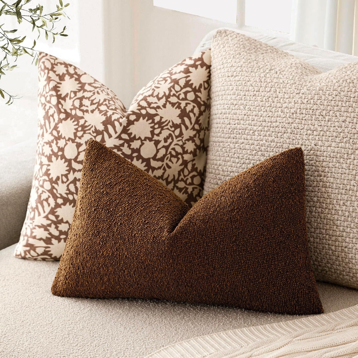 Foindtower Decorative Textured Boucle Throw Pillow Covers Accent Solid Lumbar Pillow Cases Neutral Soft Cozy Couch Cushion Case for Chair Sofa Bedroom Living Room Home Decor 12x20 Inch,1PC,Hazel Brown