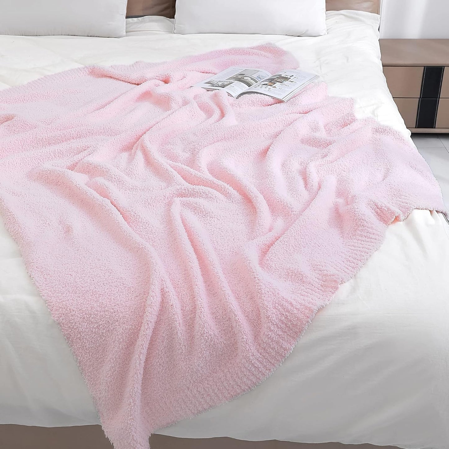 bearberry Super Soft Fluffy Throw Blanket Lightweight Cozy Warm Throw Blankets for Couch Bed Sofa All Season (Pink, 53”x71”)