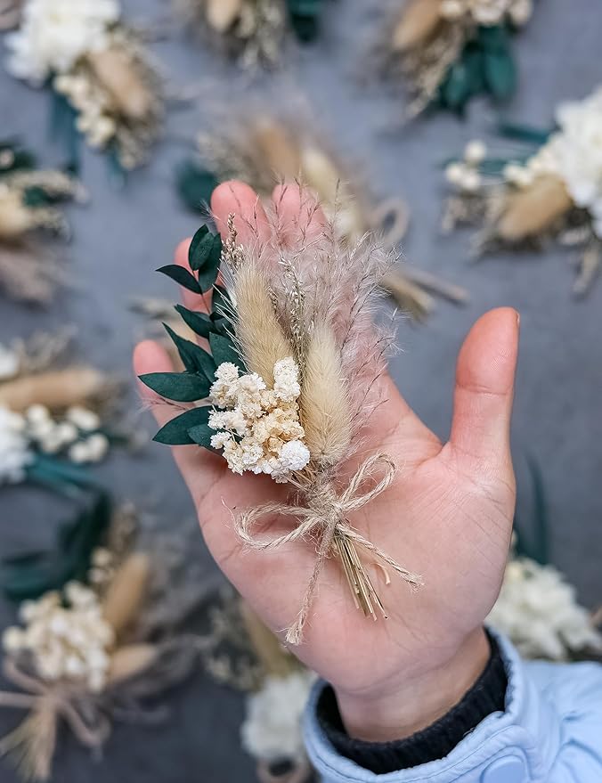 xin's convey Mini Dried Flower Bouquet Set (12 pcs), Wall Bouquet, Party Plate Decoration, Bridesmaid Flower Girl Proposal Gift Box, Groomsmen Corsage, Shooting Props. (White)