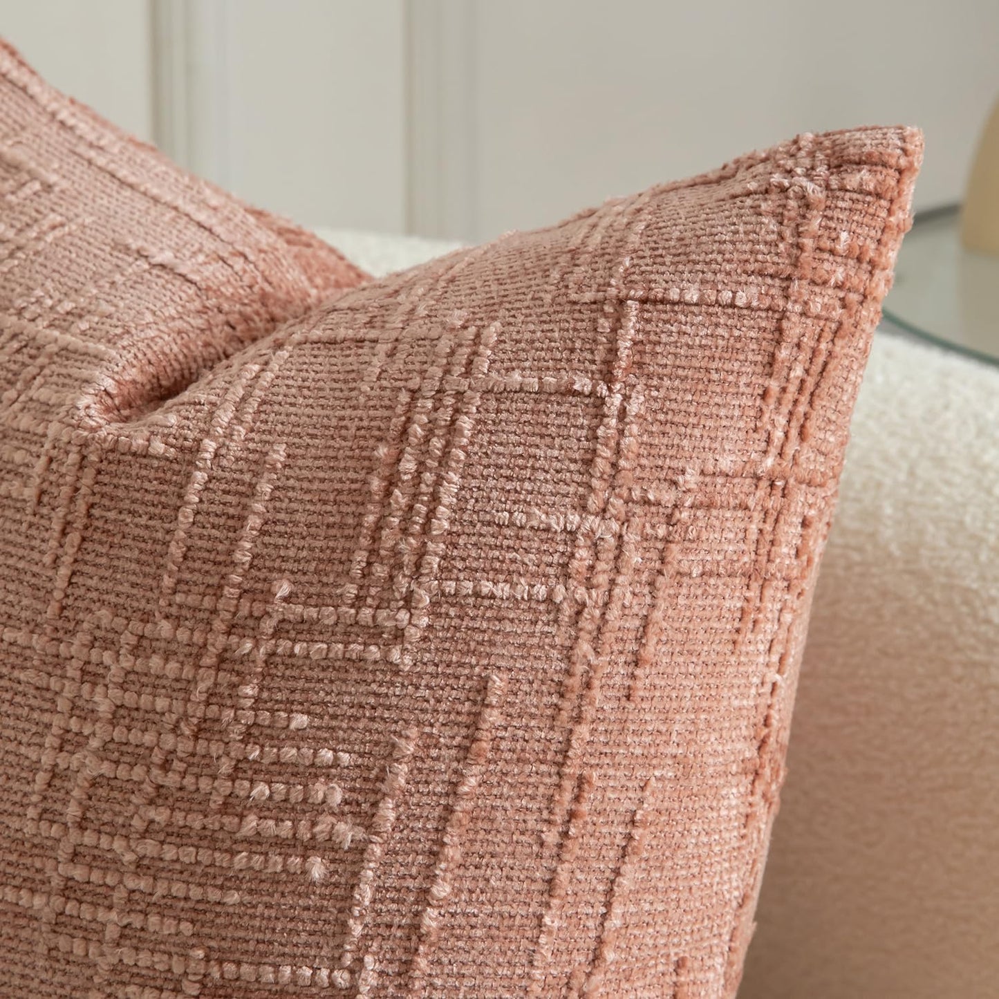 MANDIOO Pack of 2 Soft Chenille Textured Throw Pillow Covers Square Accent Solid Decorative Cushion Cover Cozy Farmhouse Pillow Case for Couch Sofa Bed Living Room 16x16 Inch Dusty Pink