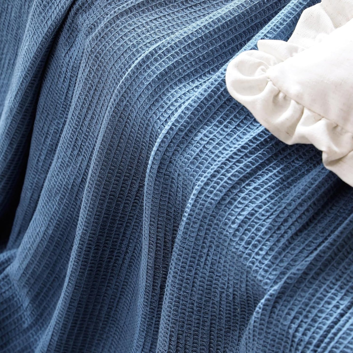 ISAENNE Blue Thin Waffle Weave 100% Cotton Throw Blanket,Solid Color Breathable Soft Cooling Blanket,Lightweight and Skin Friendly Blankets for Bed,Camp,All-Season Use,Christmas,80x60 Inches