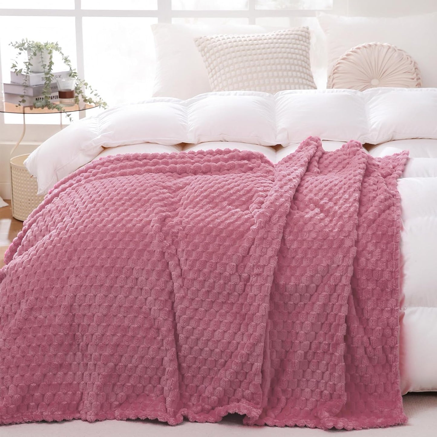 Dusty Pink Throw Blanket 50"×60" inches Gifts for Mom Fuzzy 3D Jacquard Decorative Flannel Fleece Super Soft Plush Cozy Blanket for Couch Sofa Chair Lightweight