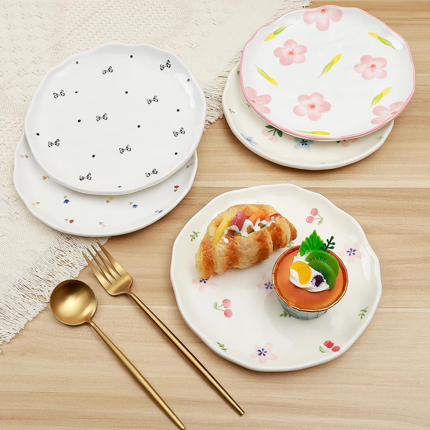Koythin Ceramic Dessert Plates, Cute Fruits Dinner Plate, Creative Plates Design, Printed Flowers Dinnerware for Office and Home, Kitchen Plates for Desserts (Pink Large Petals)