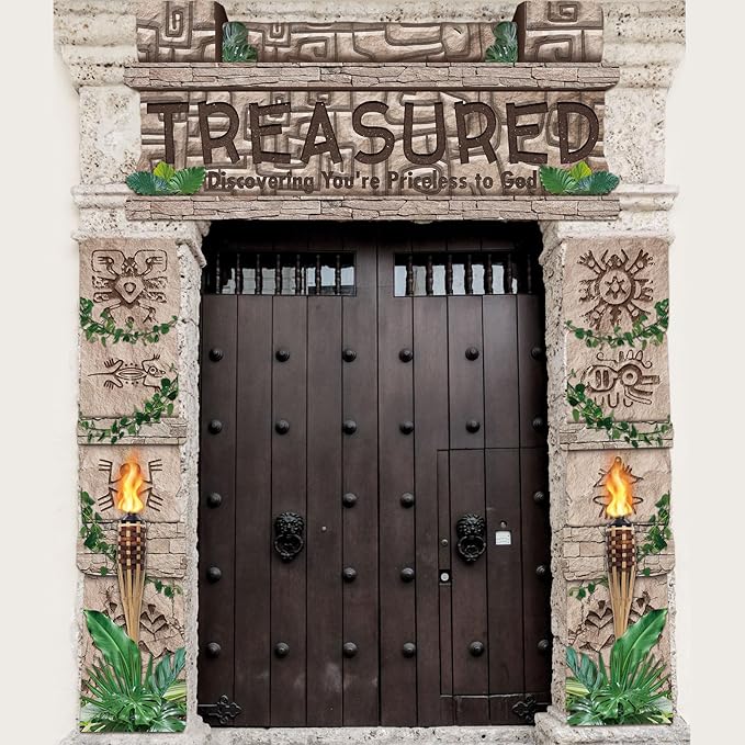 3 Pcs Jungle Safari Treasure Door Decorations Treasure Adventure Hunt Porch Banner Tropical Rainforest Leaves Safari Party Hanging Door Banner for Halloween Trunk or Treat Decorations