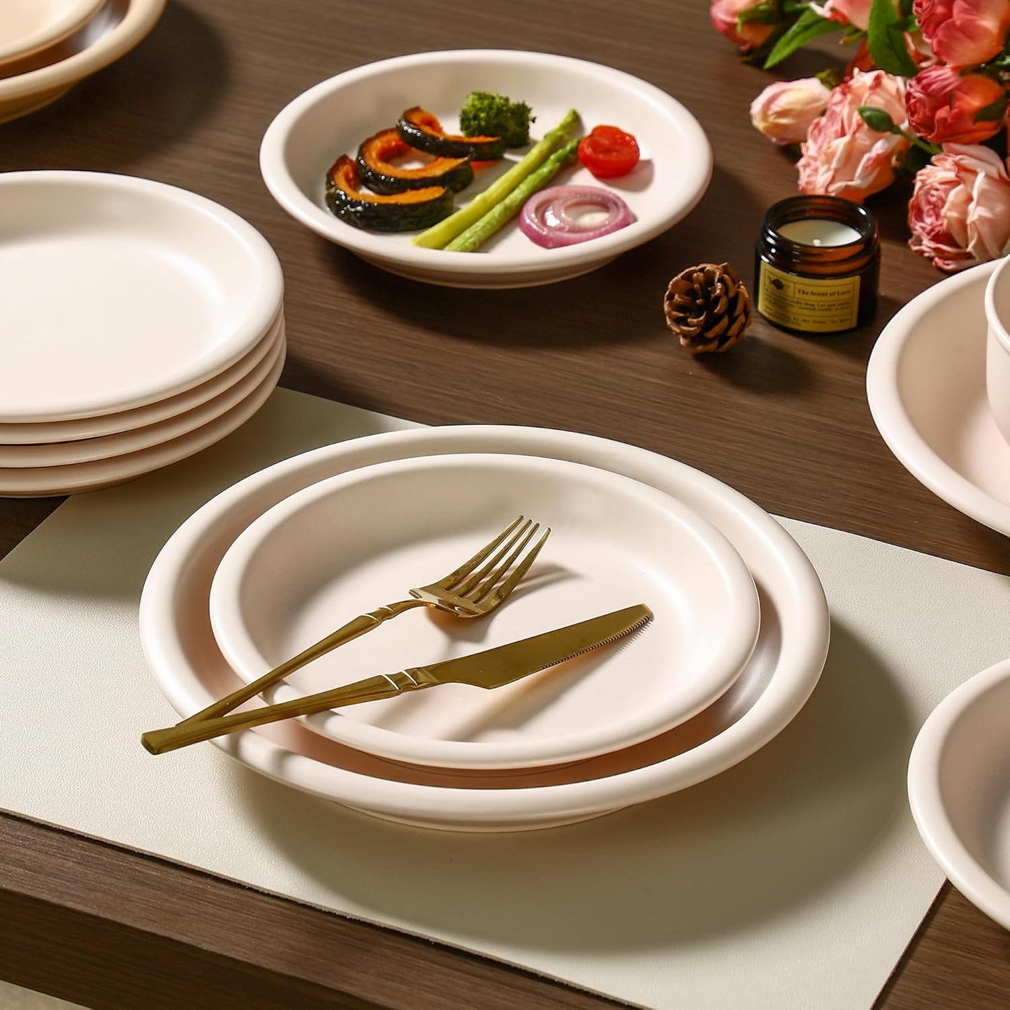 GZG 10.25-Inch Ceramic Dinner Plates Set of 4, Rustic Matte Glaze Terracotta Stoneware Plates for Main Course & Everyday Meals, Microwave & Dishwasher Safe(Cream Mist)