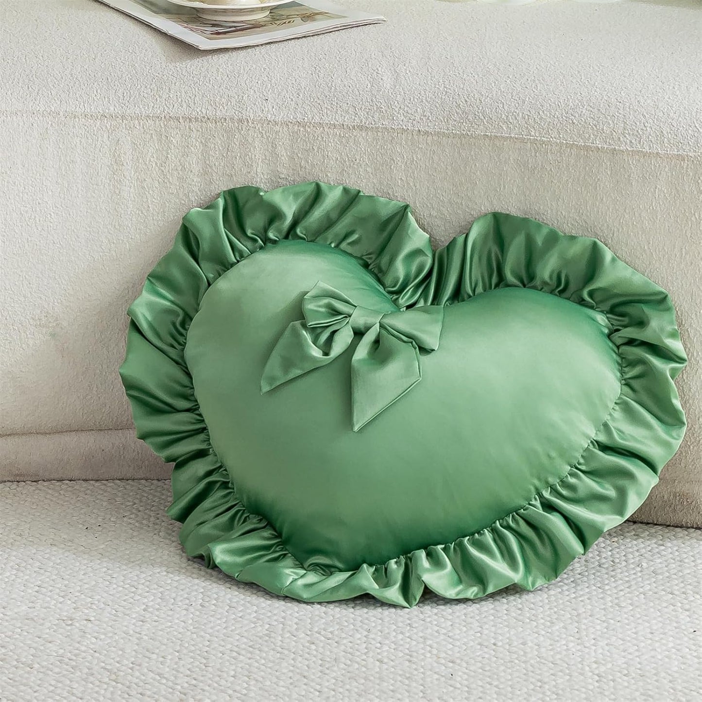 Heart Pillows, Cute Ruffled Heart Shaped Throw Pillows with Bow Soft Stuffed Love Decorative Pillow Cushion for Sofa Couch Bed Girl Room Chair Car Living Room, Green