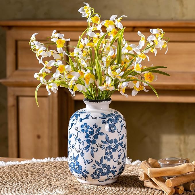 Blue and White Vintage Vase, Ceramic Chinoiserie Floral Vases, Round Farmhouse Rustic Large Flower Vase for Home Decor, Living Room, Office, Bookshelf, Grand Millennial Chinoiserie Decor 7.7 Inch