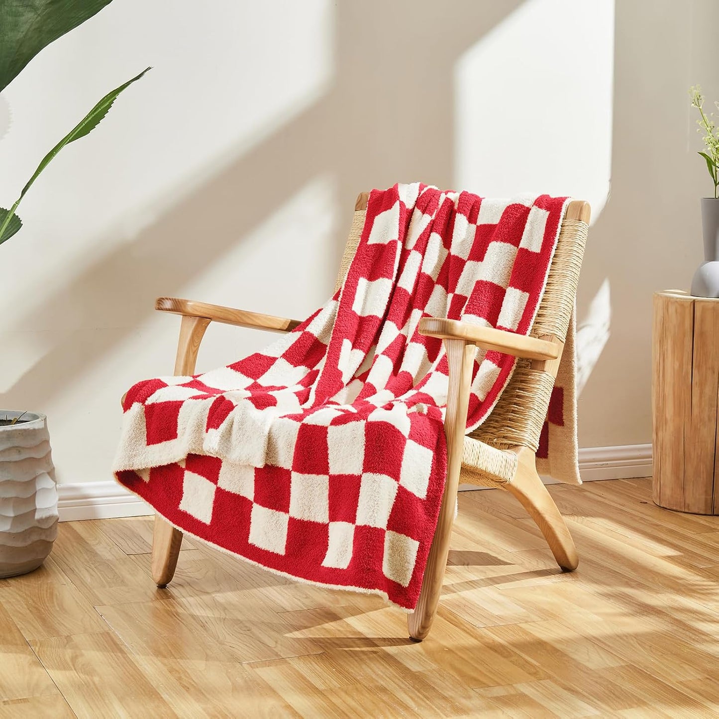 CozeCube Super Soft Fullfy Microfiber Reversible Knitted Blankets, Warm Cozy Fuzzy Plush Throw, Christmas red and White Checkered Throw Blanket for Couch Bed Sofa, 50" x 60"