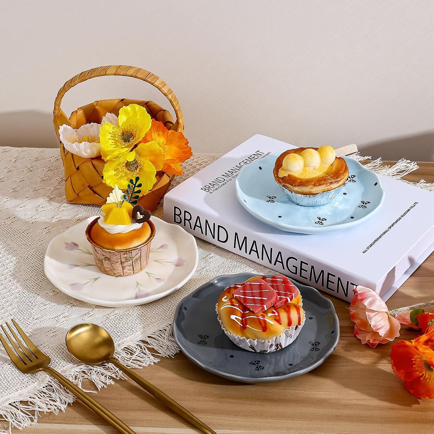 Koythin Ceramic Dessert Plates, Cute Fruits Dinner Plate, Creative Plates Design, Printed Flowers Dinnerware for Office and Home, Kitchen Plates for Desserts (Purple Tulip)