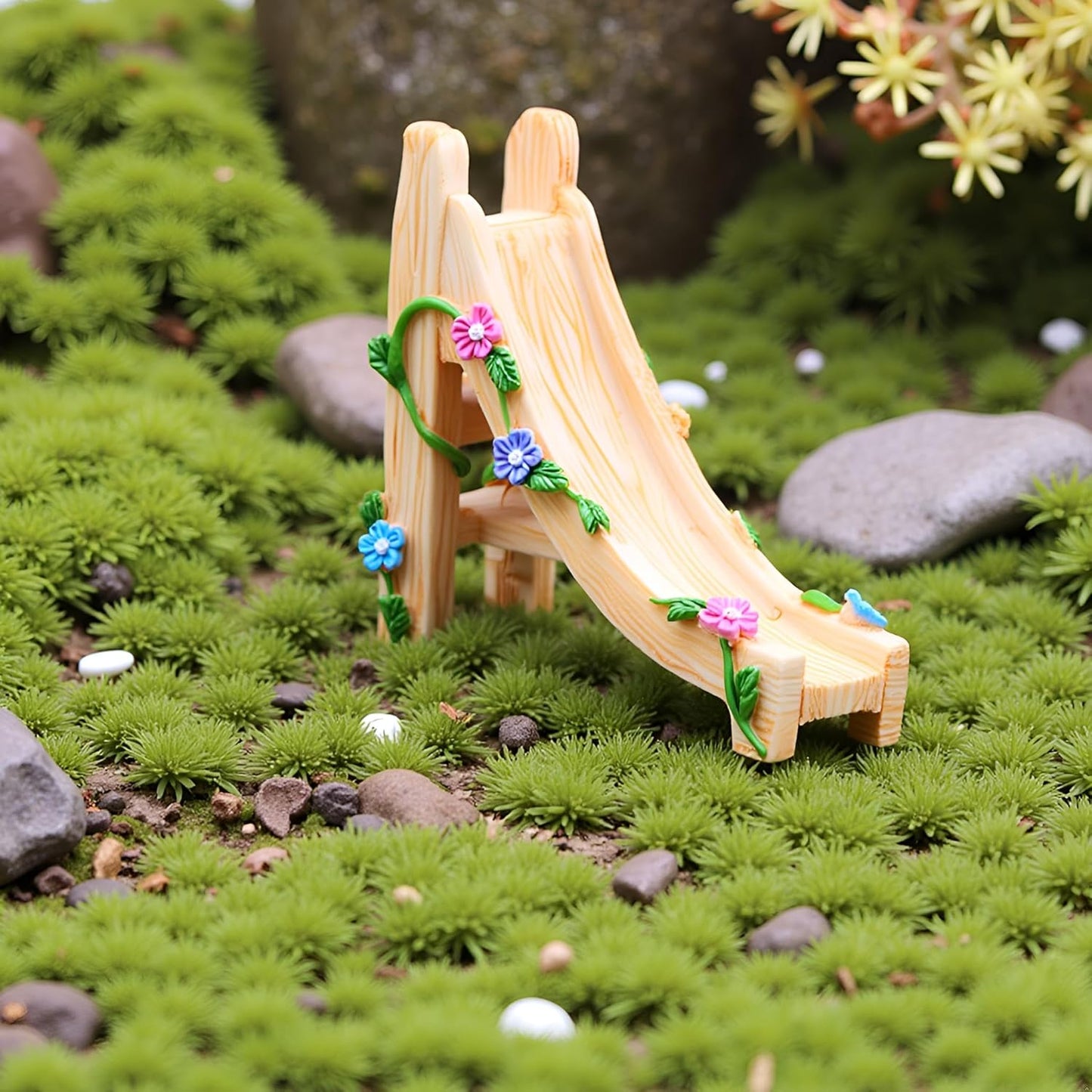 Kai Dream Miniature Fairy Garden Accessories, Resin Slide, 2.8 * 1.4 * 2.8 inches, Decorative Landscape, Dollhouse Decor
