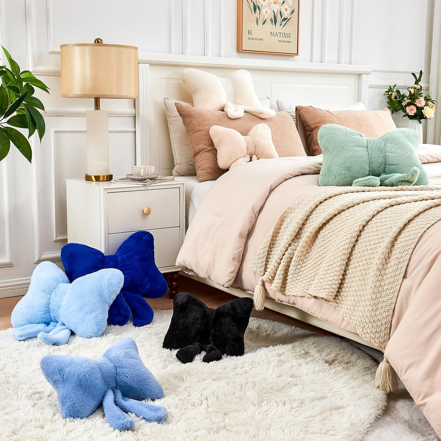 Black Bow Pillow, Soft Bow Decorative Pillows with Faux Rabbit Fur, Cute 12" Bow Throw Pillows, Aesthetic Home Decor Bow Shaped Plush Pillow for Bedroom Sofa Couch