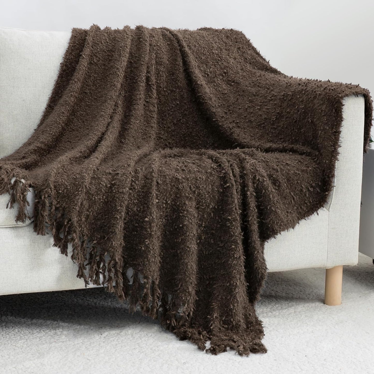 Knit Throw Blanket Fluffy Fuzzy Soft Lightweight Cozy Farmhouse Tassels Chunky Knitted Throws for Couch Sofa Bed (Brown, 60"x80")