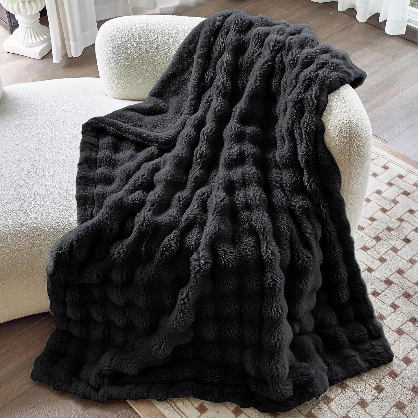 Faux Fur Black Throw Blanket for Couch - Super Soft Heavy Flufyy Thick Bubble Throw Blankets for Bed Bedroom Living Room Farmhouse Sofa Chair Fall Winter Warm, 50x60 Inch