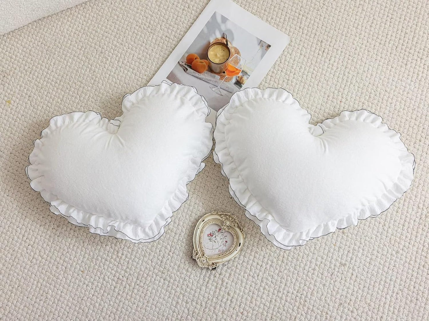 Heart-Shaped Throw Pillow 20×16 Inch Chenier Black Ruffed Heart Pillow Home Decoration Pillows Cushion for Sofa Bed Chair Living Room White