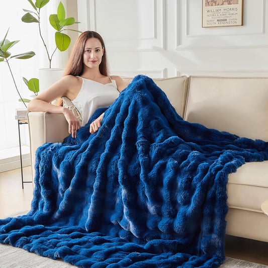 Luxury 1000GSM Faux Rabbit Fur Throw Blanket, Super Heavy Warm Cozy Blankets for Couch Bed Sofa, Bubble Plush Fuzzy Elegant Soft Reversible Mink Blanket for Living Room Bedroom, Navy Blue