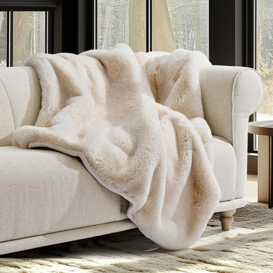 EVERGRACEHOME Luxury Soft Faux Chinchilla Fur Throw Blanket for Couch, Warm Thick Heavy Winter Throw Blanket 1220GSM for Bed, Fluffy Cozy Mink Blanket with Reversible Velvet, Arctic White, 50"x60"