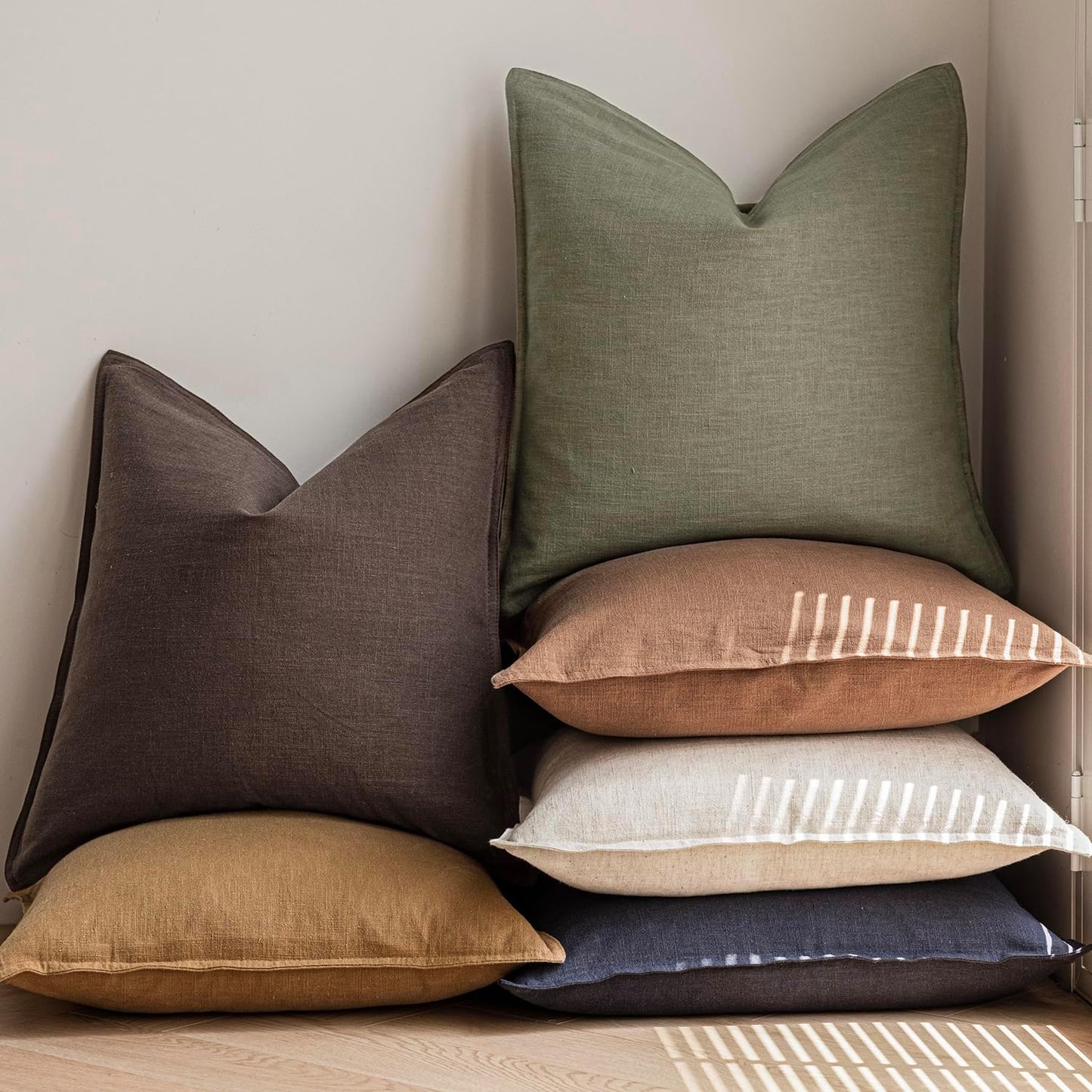 Foindtower Pack of 2, Decorative Linen Soild Throw Pillow Covers Soft Accent Cushion Case Boho Farmhouse Neutral Pillowcase for Couch Sofa Bedroom Living Room Home Decor 24 x 24 Inch Reddish Brown