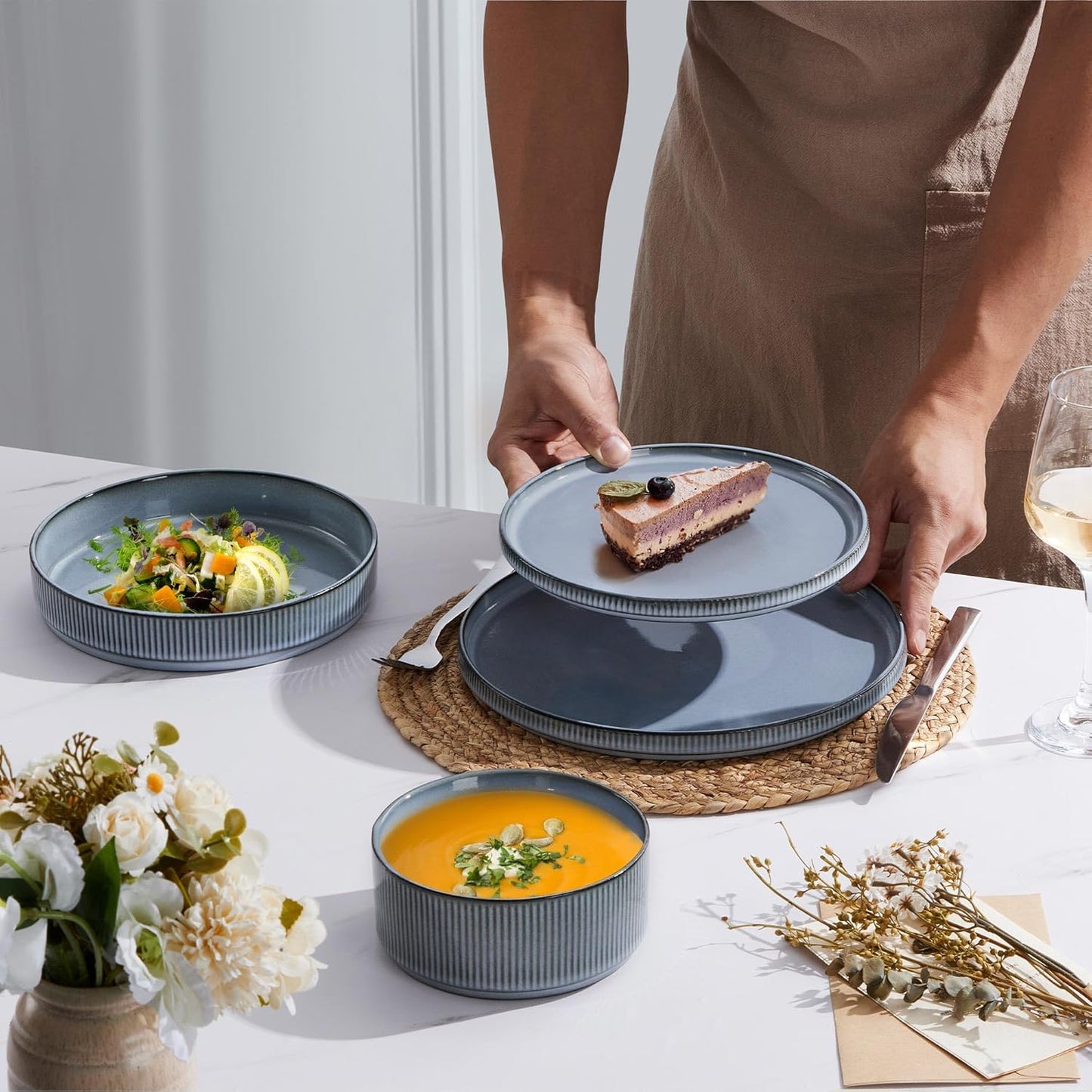 E-far 16 Piece Dinnerware Sets, Plates and Bowls with Pasta Bowls Service for 4, Modern Stoneware Ribbed Dishes for Kitchen Dining, Microwave & Dishwasher Safe, Dusty Blue