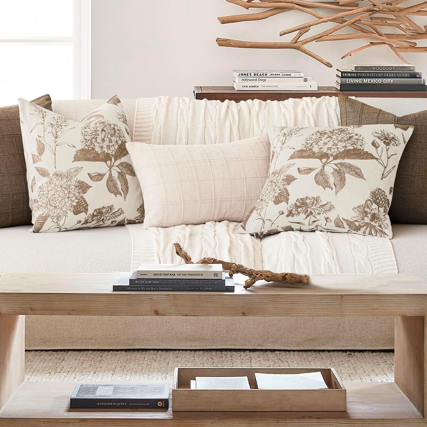 Foindtower Set of 2 Linen Floral Throw Pillow Covers Neutral Vintage Print Decorative Cushion Covers Farmhouse Boho Home Decor for Sofa Chair Couch Bedroom Living Room,22×22 Inch,Light Brown