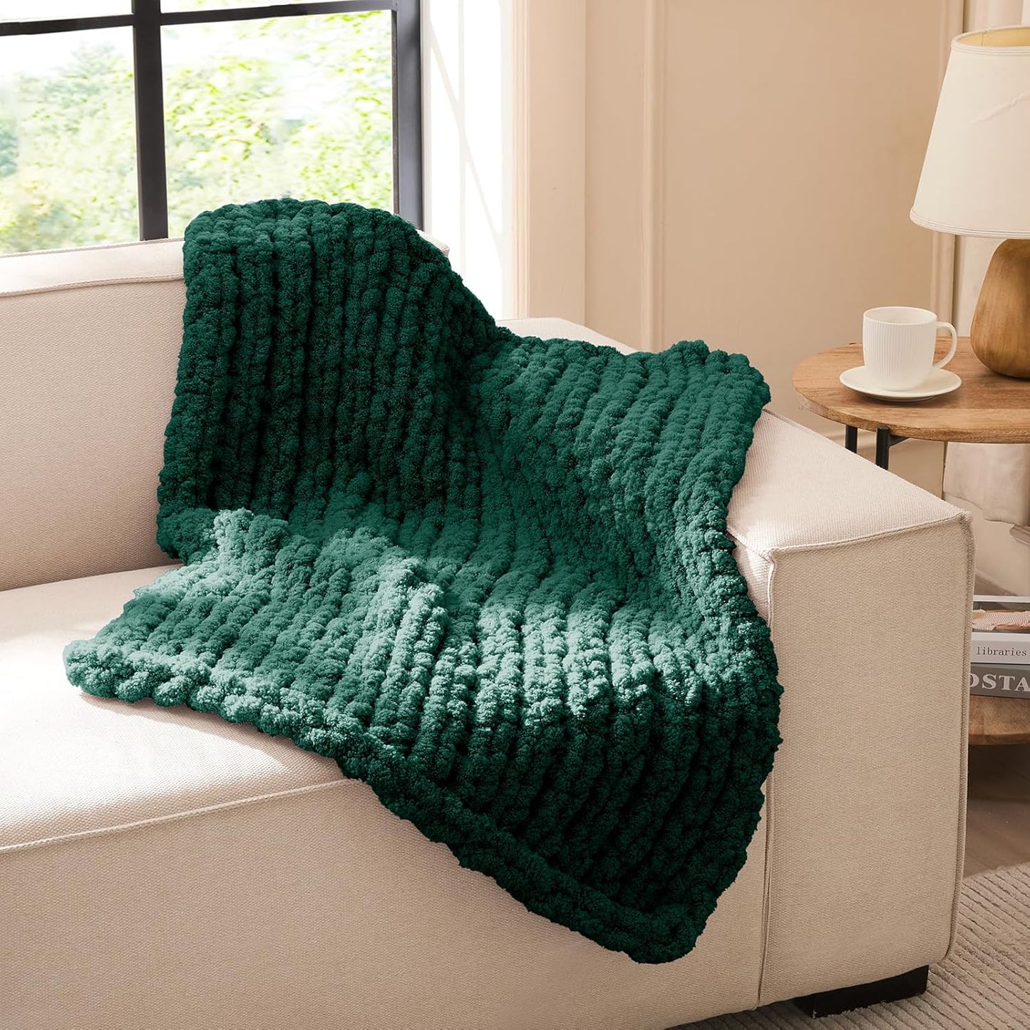 L'AGRATY Chunky Knit Blanket Throw - Soft Chunky Throw Blankets 30x40: 100% Hand Kintted Chenile Crochet Throw Blanket for Couch - Large Cable Knit Blankets for Home Decor(Olive Green)