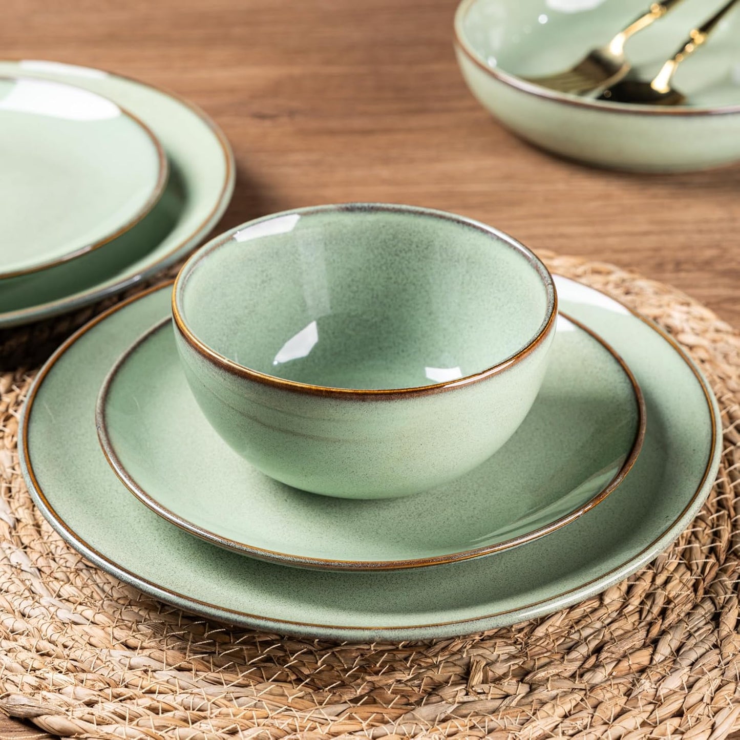 GBHOME Ceramic Dinnerware Sets for 4, 12 Pieces Stoneware Plates and Bowls Sets, Reactive Glaze Dishes -Scratch Resistant, Dishwasher&Microwave Safe-Pastel Green