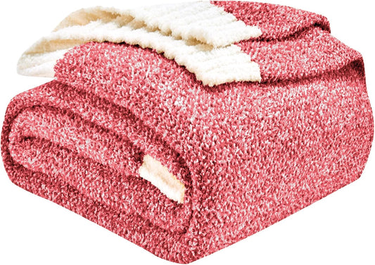CozeCube Super Soft Fullfy Microfiber Reversible Knitted Blankets, Warm Cozy Fuzzy Plush Throw, Christmas red and White Melange Throw Blanket for Couch Bed Sofa, 60" x 80"