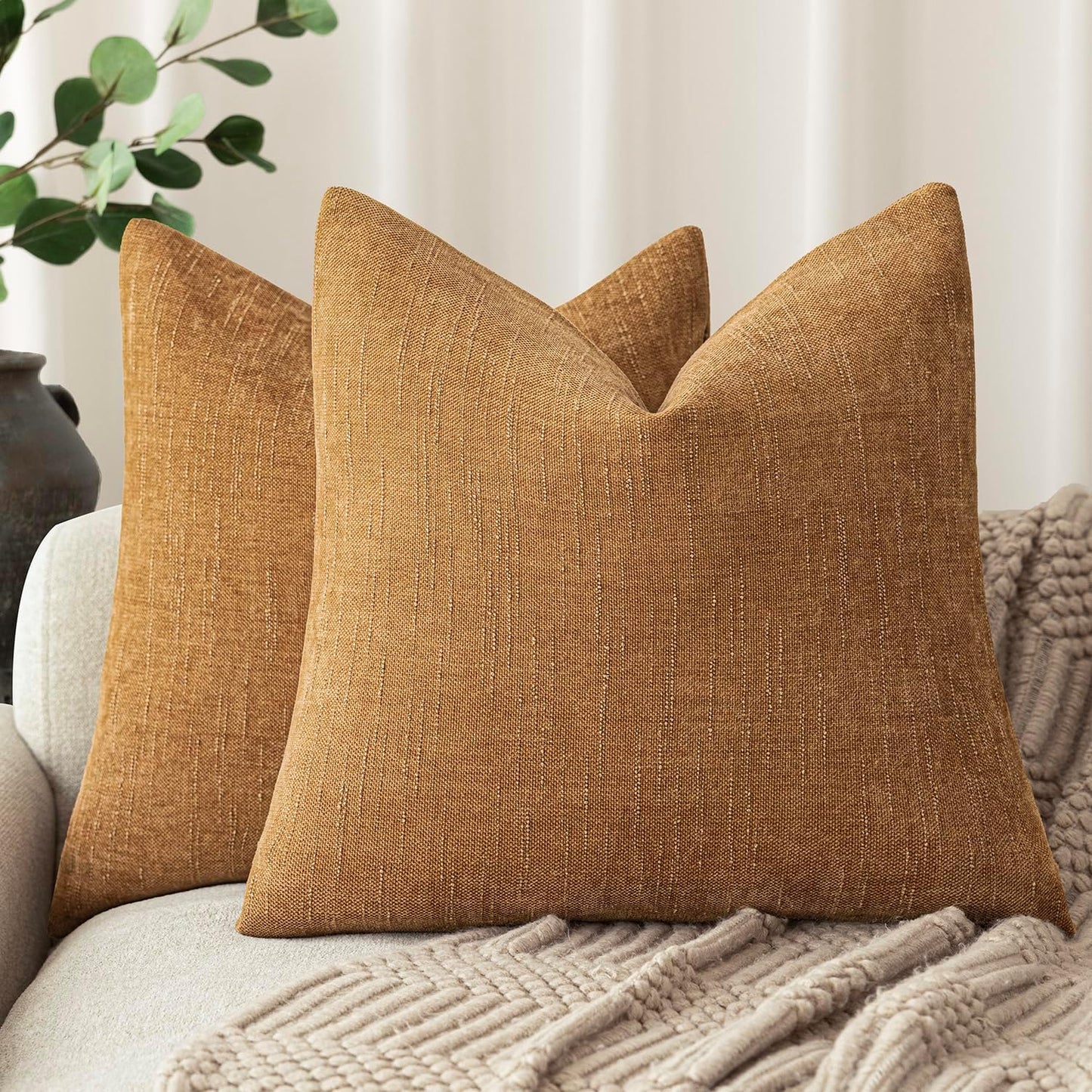 Foindtower Set of 2 Soft Textured Chenille Throw Decorative Pillow Covers Square Accent Solid Cushion Cover Neutral Farmhouse Pillow Case for Couch Sofa Bedroom Living Room 16x16 Inch,Golden Brown