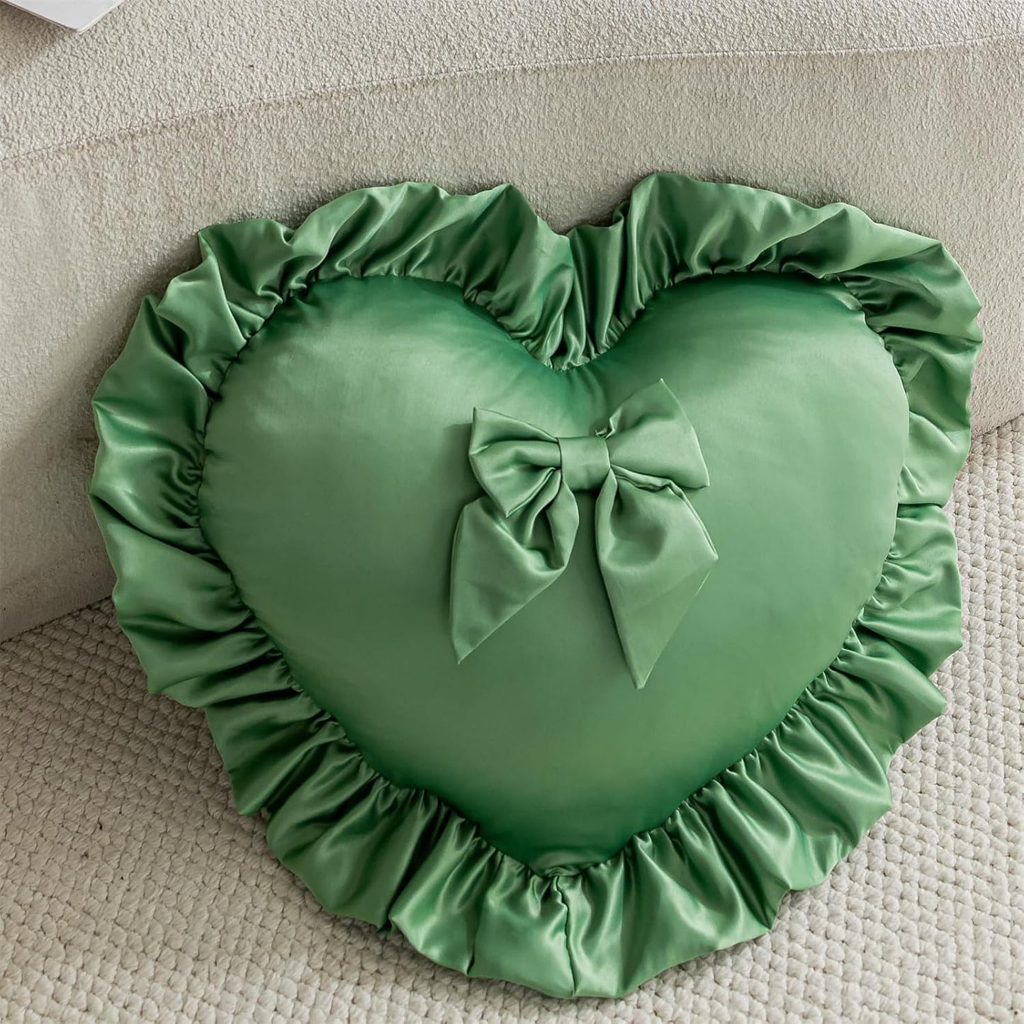 Heart Pillows, Cute Ruffled Heart Shaped Throw Pillows with Bow Soft Stuffed Love Decorative Pillow Cushion for Sofa Couch Bed Girl Room Chair Car Living Room, Green